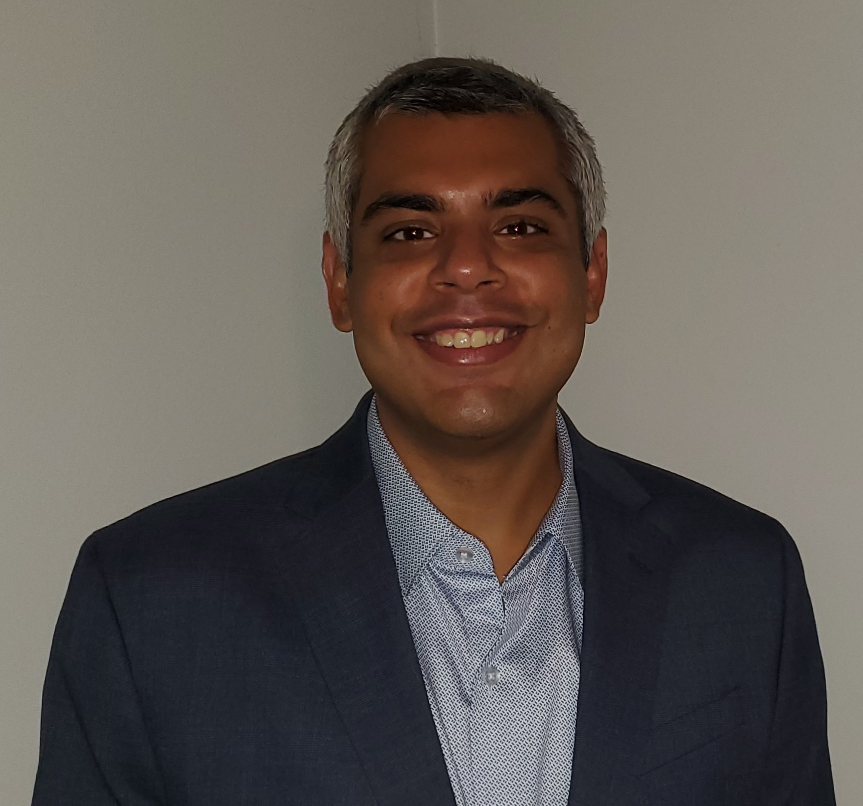 Headshot of Nikhil Bhatia